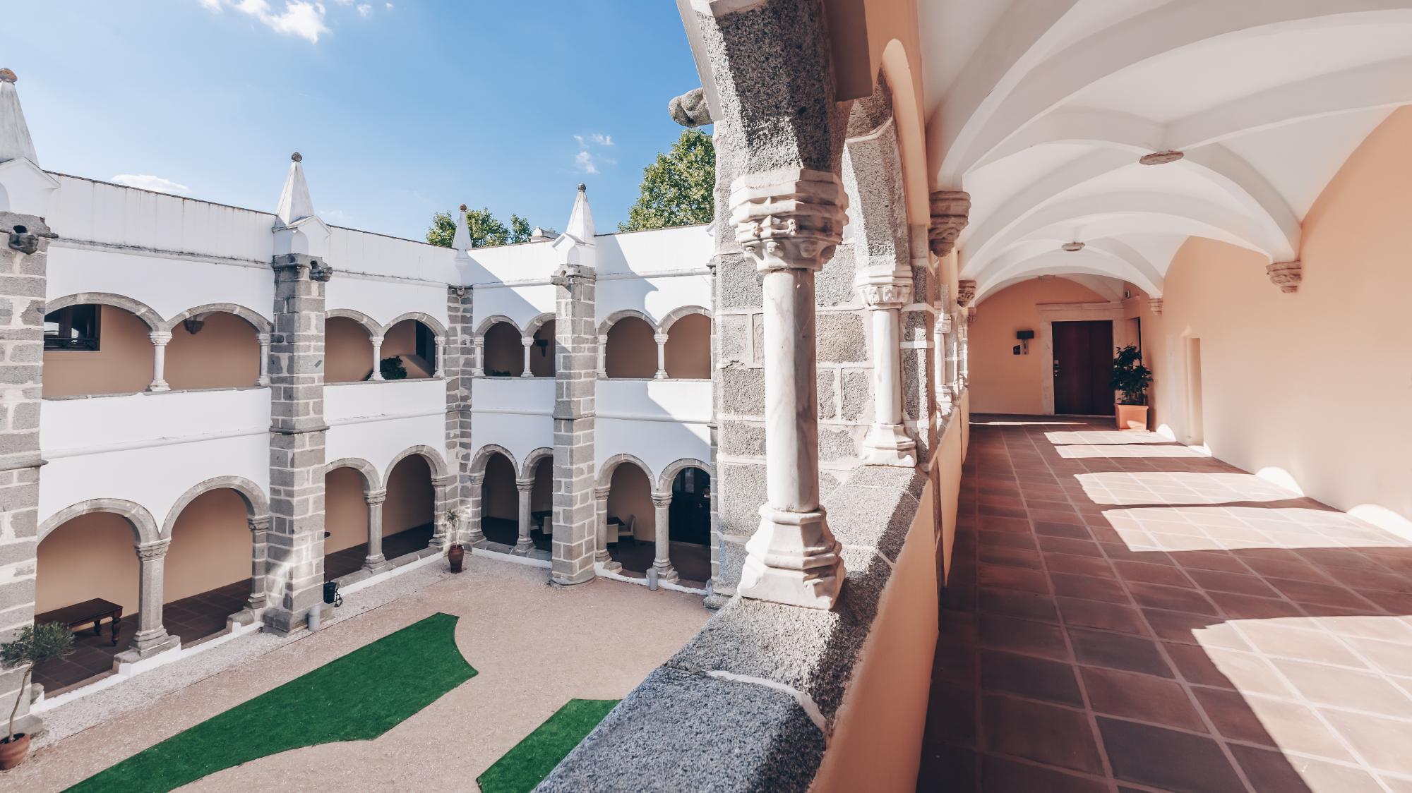 Convento do Espinheiro, Historic Hotel & Spa - Évora
