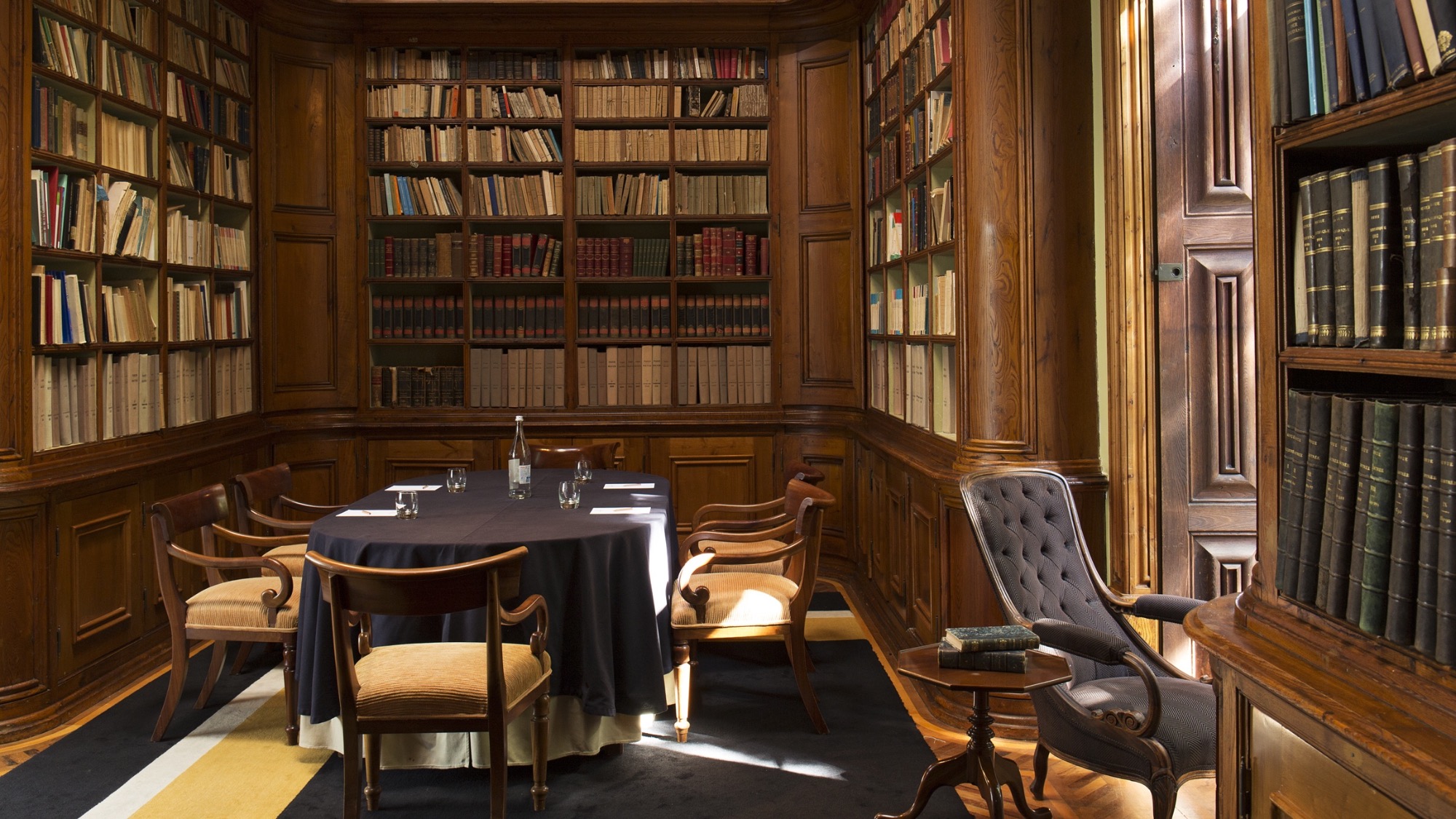 Quinta das Lágrimas, an SLH Hotel | Library