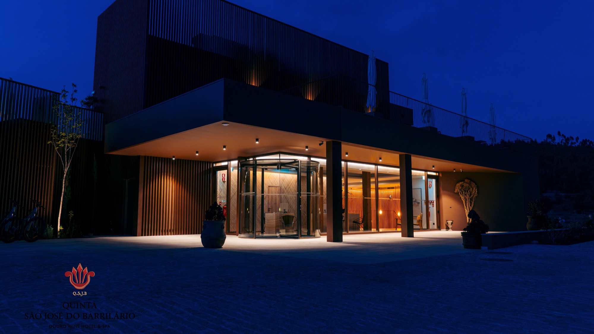 Quinta São José do Barrilário | Night Exterior