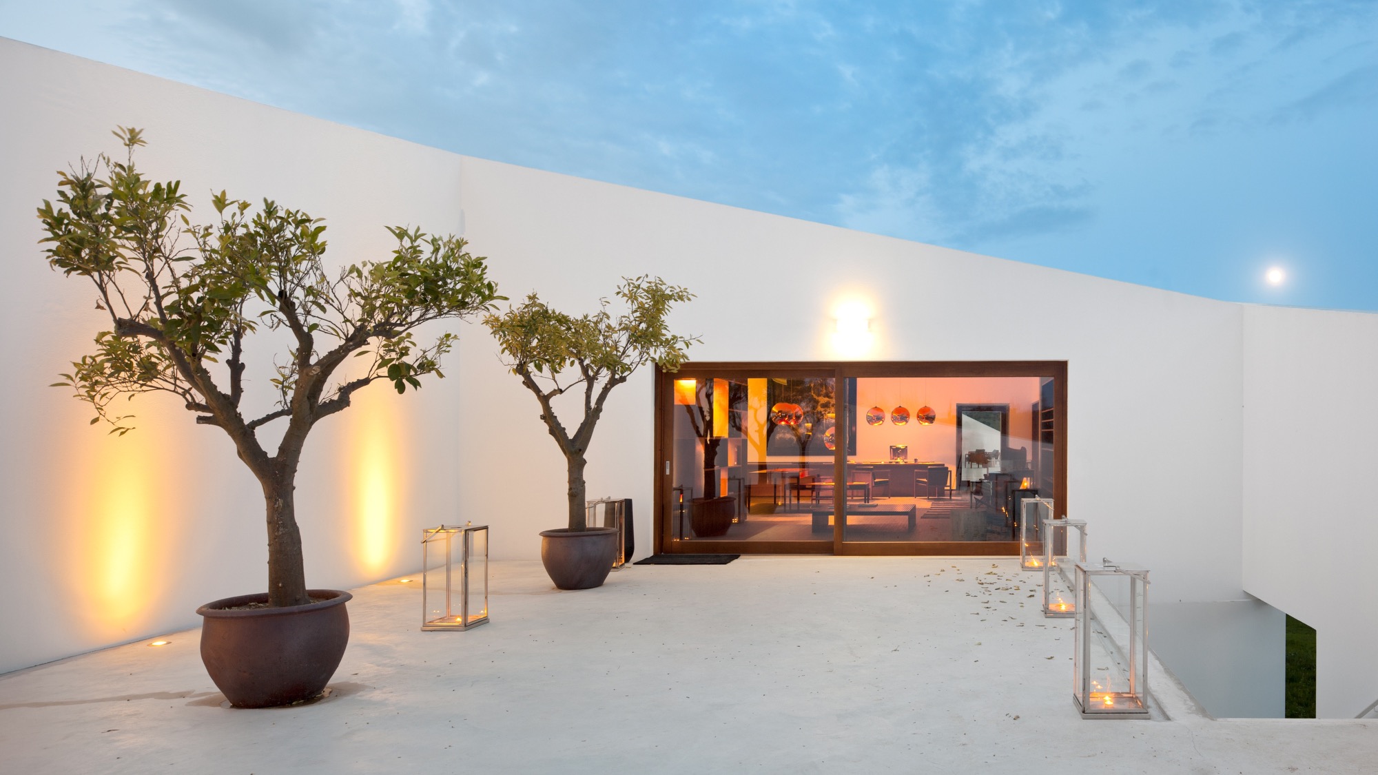 L'and Vineyards | Terrace