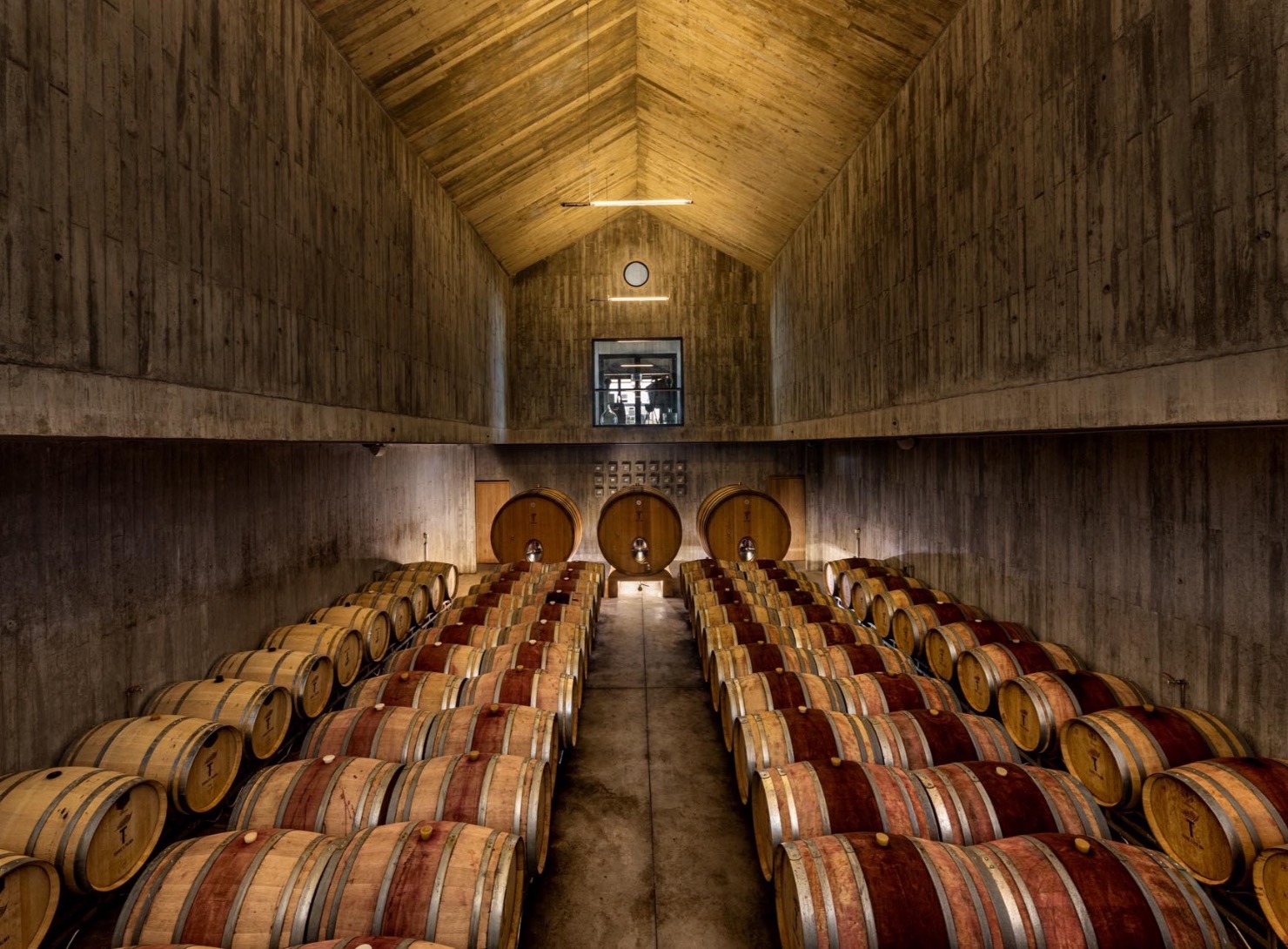 Central Portugal and Alentejo Essentials: Luxury, Gastronomy, and Tradition in 7 Days