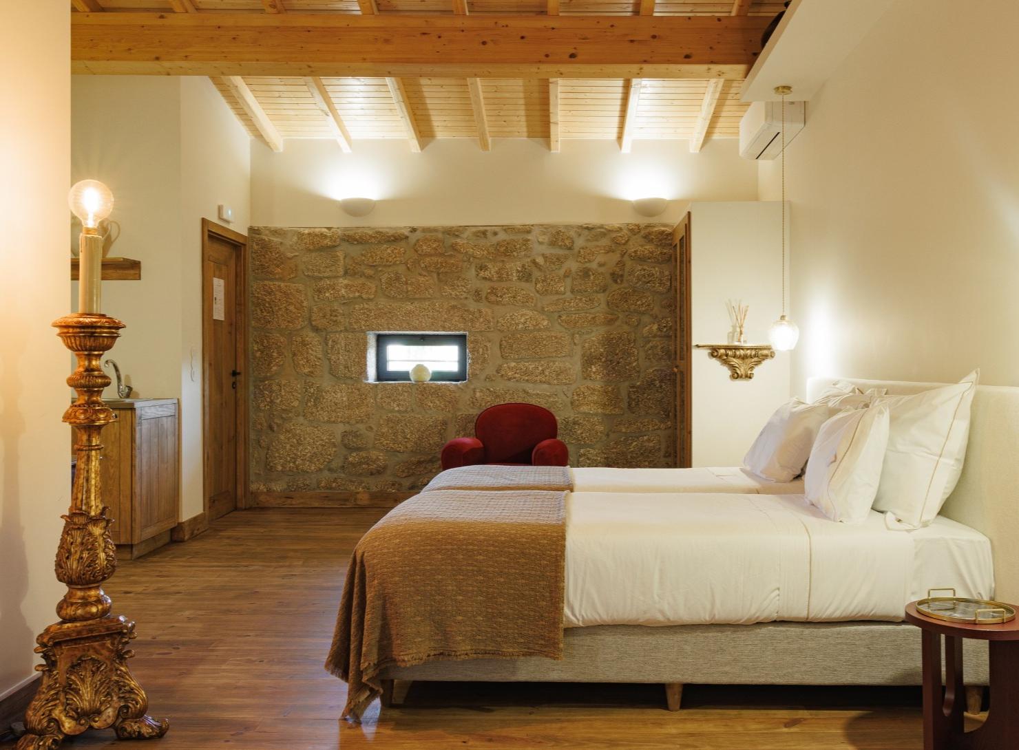 Chão de São Francisco - Soc. de Vitivinicultura e Turismo Rural, Lda*****